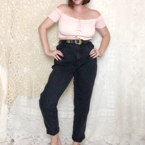 Vintage | black high waisted mom jeans - Picture 2 of 5